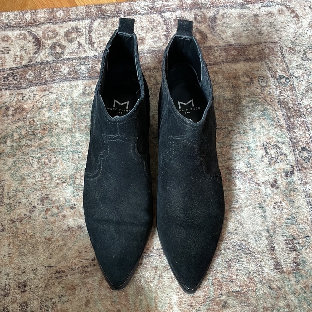NWT Marc Fisher Yohani Boot Suede Black 7.5 Western